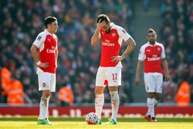 Zoufalí fotbalisté Arsenalu.
