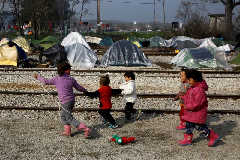 Snímek z řeckého uprchlického tábora Idomeni. Snímek z řeckého uprchlického tábora Idomeni.
