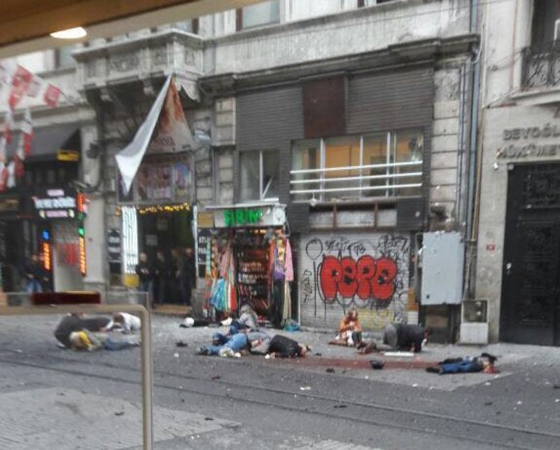 Centrem tureckého Istanbulu otřásla exploze. 