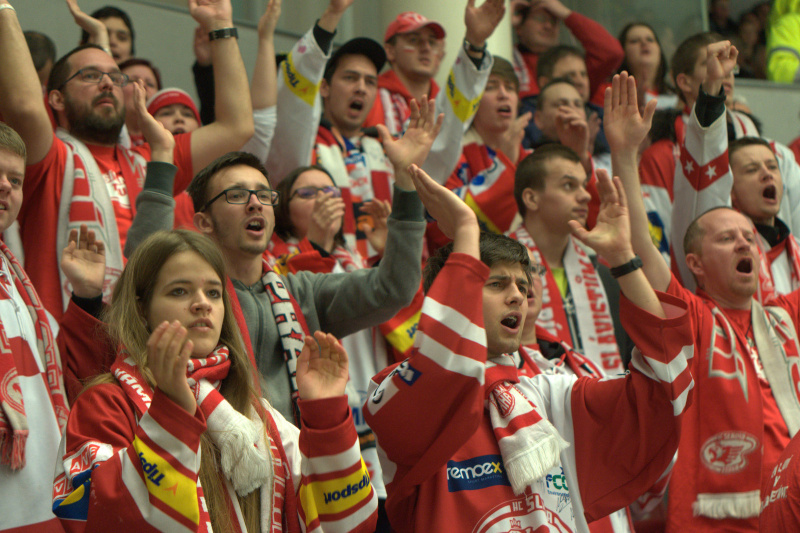 Fanoušci hokejové Slavie.
