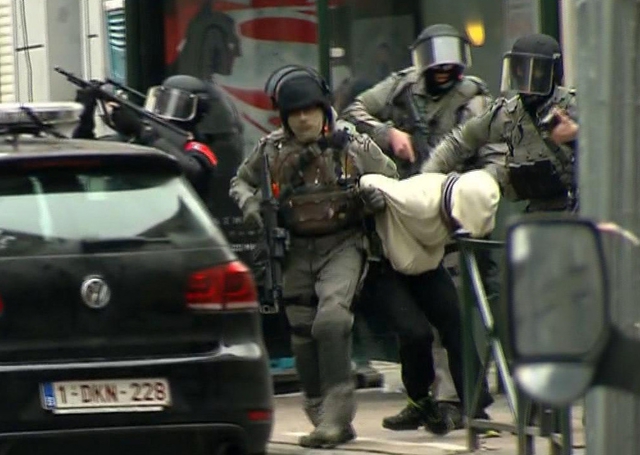 Belgická policie dopadla islámského radikála Salaha Abdeslama (na snímku).