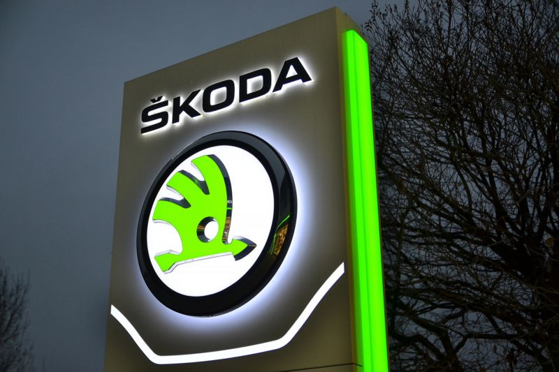 Logo automobilky Škoda Auto.