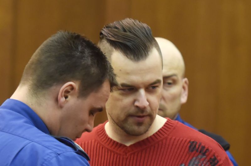 Sedmatřicetiletý Petr Kramný.