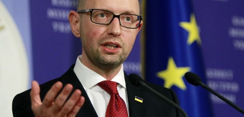 Premiér Arsenij Jaceňuk. Premiér Arsenij Jaceňuk.