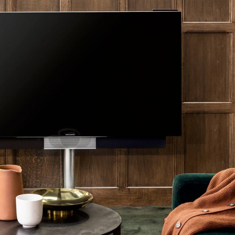 Designová televize Bang & Olufsen. Designová televize Bang & Olufsen.
