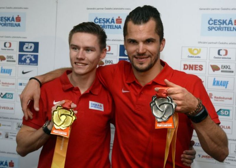 Jakub Holuša (vpravo) a Pavel Maslák.