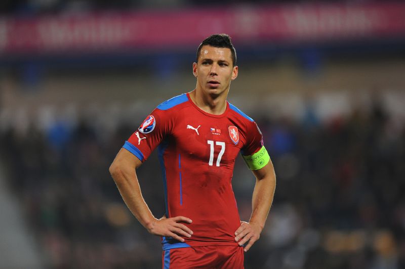 Obránce Basileje Marek Suchý. 