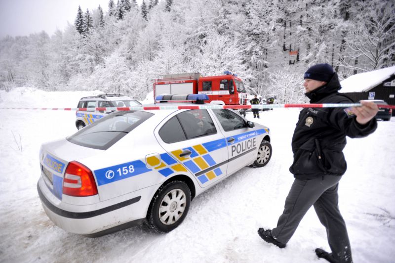 Policie na místě neštěstí.