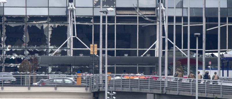 Bruselské letiště Zaventem po výbuchu.