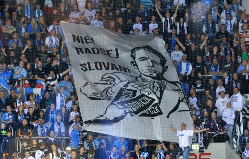Fanoušci bratislavského Slovanu.