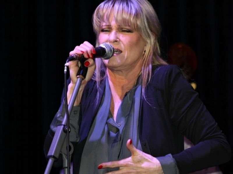 Chantal Poullain vystoupí na 56. ročníku festivalu. Chantal Poullain vystoupí na 56. ročníku festivalu.