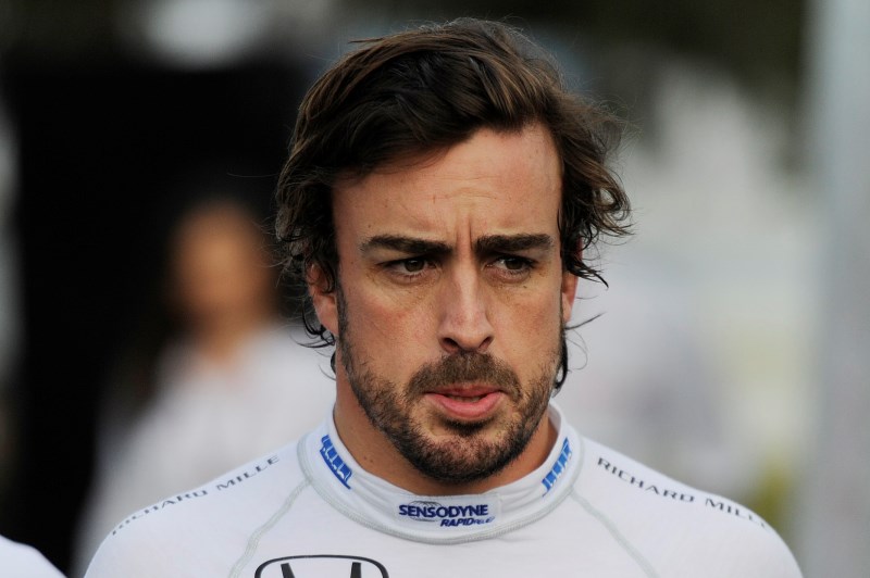 Fernando Alonso po těžké havárii před necelými dvěma týdny v Austrálii nepojede Velkou cenu Bahrajnu formule 1. Fernando Alonso po těžké havárii před necelými dvěma týdny v Austrálii nepojede Velkou cenu Bahrajnu formule 1.
