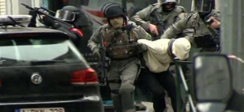 Zadržený Salah Abdeslam.