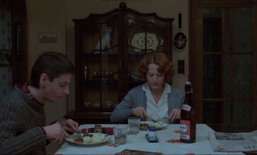 Film Jeanne Dielmanová, Obchodní nábřeží 23, 1080 Brusel (Jeanne Dielman, 23 Quai du Commerce, 1080 Bruxelles).