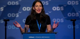 Alexandra Udženija s prezidentem nesouhlasí.