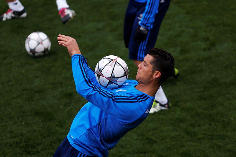Cristiano Ronaldo věří v postup. Cristiano Ronaldo věří v postup.