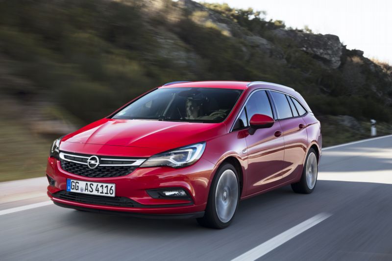Opel Astra kombi v nové podobě.