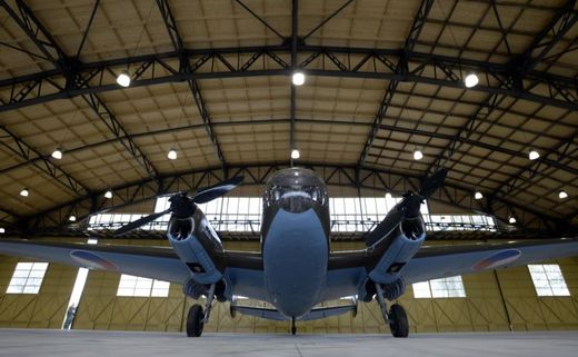 Letadlo Siebel C3A v jednom z hangárů zvaných Staré Aerovky.