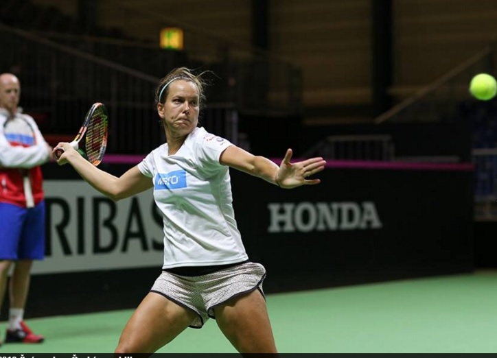 Barbora Strýcová.