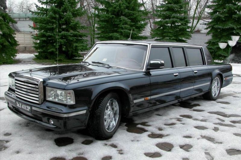 Putinův ZIL 4112R, který existuje v jediném exempláři.