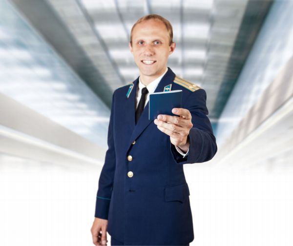 Německý Spolkový sněm schválil zpřísnění kontrol pilotů (ilustrační foto).