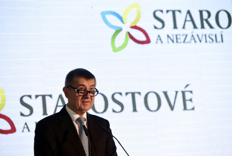 Andrej Babiš na srazu STAN.