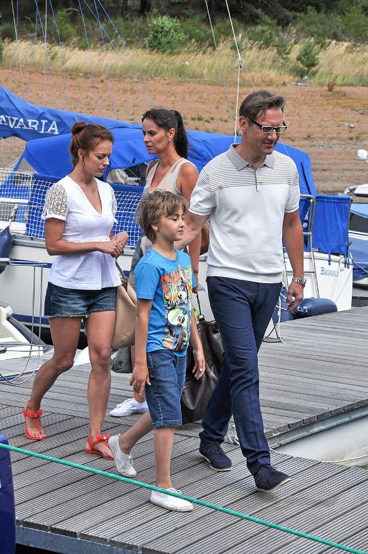Andrea Kerestešová, Lenka Vlasáková, David Matásek. Boj nevěst může začít!