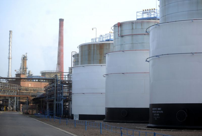 Unipetrol - Paramo. 