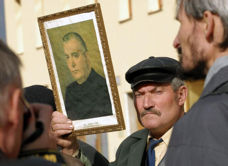 Portrét J. Tisa, ilustrační foto. 