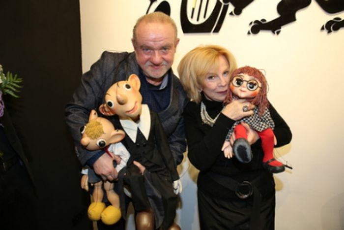 Martin Klásek, Helena Štáchová s hlavními postavami Divadla Spejbla a Hurvínka. 