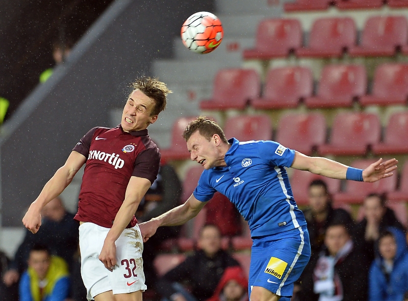 Český fotbalista a záložník pražské Sparty Josef Šural.