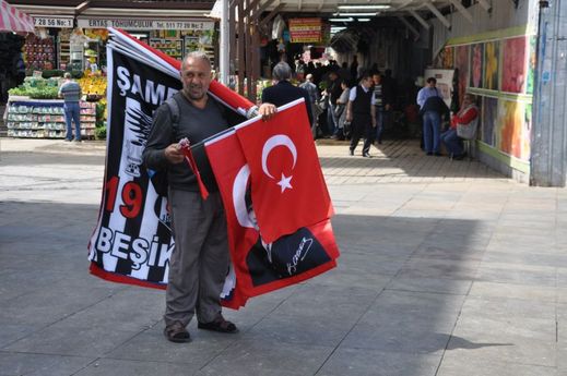 Istanbul se v poslední době rozrostl až do takových rozměrů, že nikdo ani neví, kolik tu vlastně žije lidí.