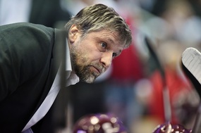 Trenér Josef Jandač.