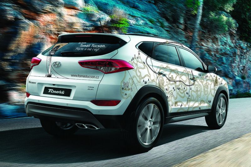 Projekt má za cíl zpřístupnit netradičním způsobem model Tucson. 