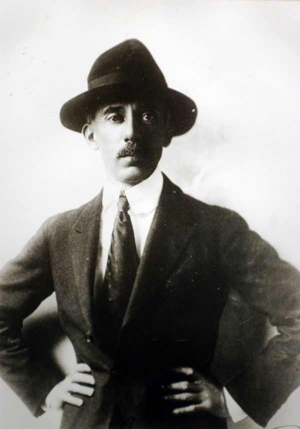 Průkopník letectví Albert Santos-Dumont.