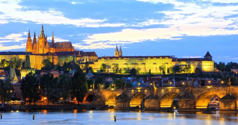 Na Pražský hra loni zamířily téměř dva miliony platících lidí. Na Pražský hra loni zamířily téměř dva miliony platících lidí.