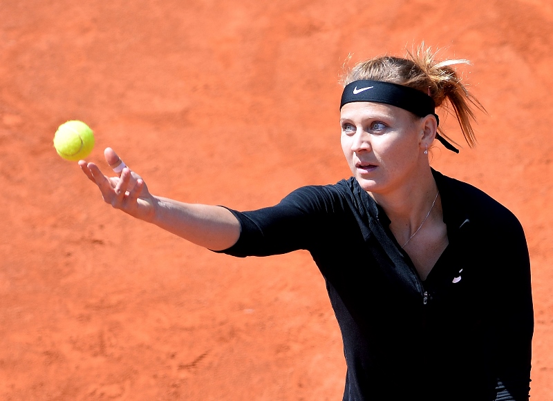 Lucie Šafářová si zahraje o titul na tenisovém turnaji WTA v Praze. Lucie Šafářová si zahraje o titul na tenisovém turnaji WTA v Praze.