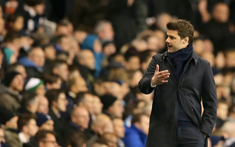 Trenér Mauricio Pochettino bude i nadále působit u fotbalistů Tottenhamu. Trenér Mauricio Pochettino bude i nadále působit u fotbalistů Tottenhamu.