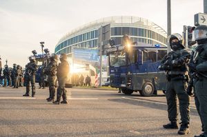 Sjezd AfD ve Stuttgartu je doprovázen protesty.