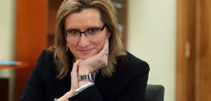 Ministryně Karla Šlechtová.
