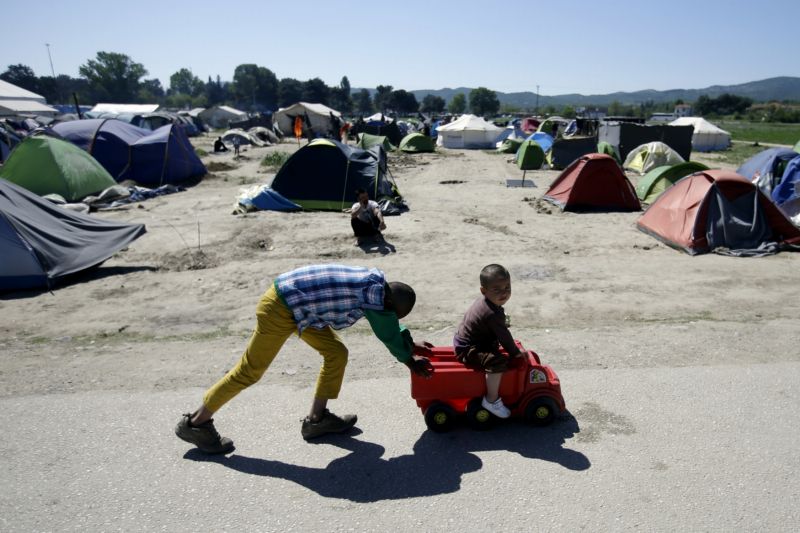 Snímek z řeckého uprchlického tábora u vesnice Idomeni.