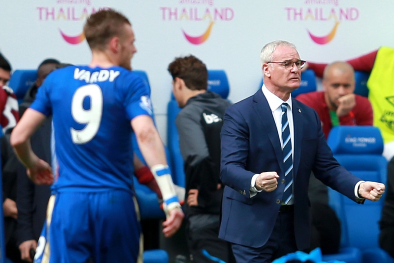 Jamie Vardy a Claudio Ranieri, základní kameny leicesterského úspěchu.