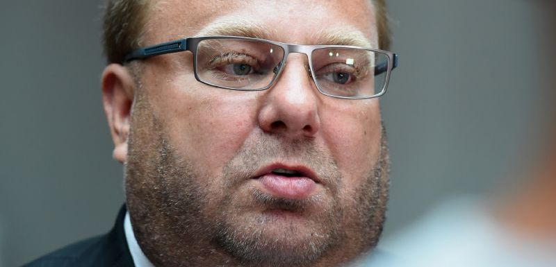 Hejtman Miroslav Novák.