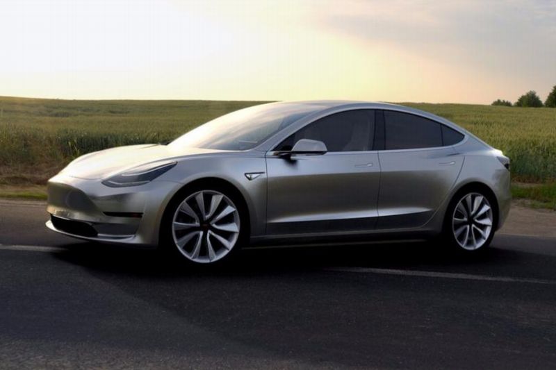 Model 3 se zatím sériově nevyrábí, ale objednávky automobilka sbírá. 
