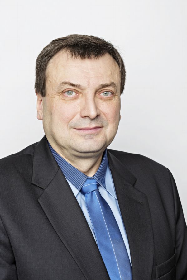 Poslanec Karel Fiedler.