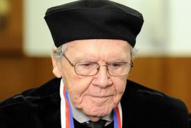 Pamětník Peter Demetz.