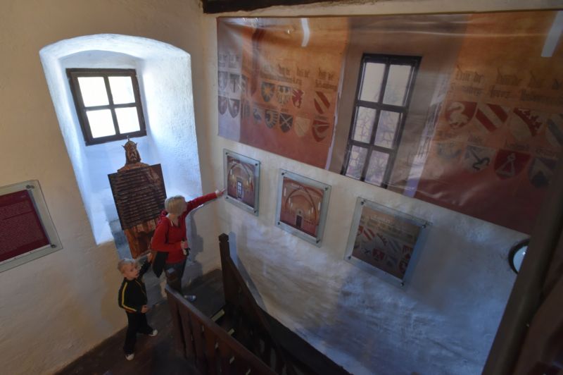 V loketské Černé věži na Sokolovsku byla zahájena výstava věnovaná Karlu IV.