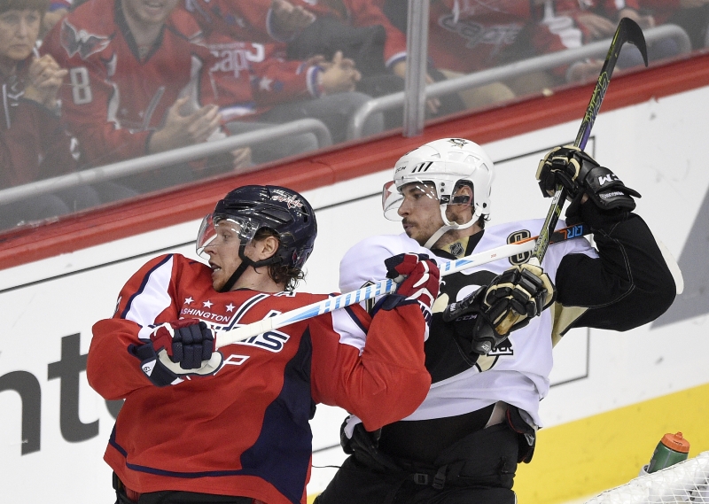 Hokejisté Washingtonu odvrátili proti Pittsburghu vyřazení.