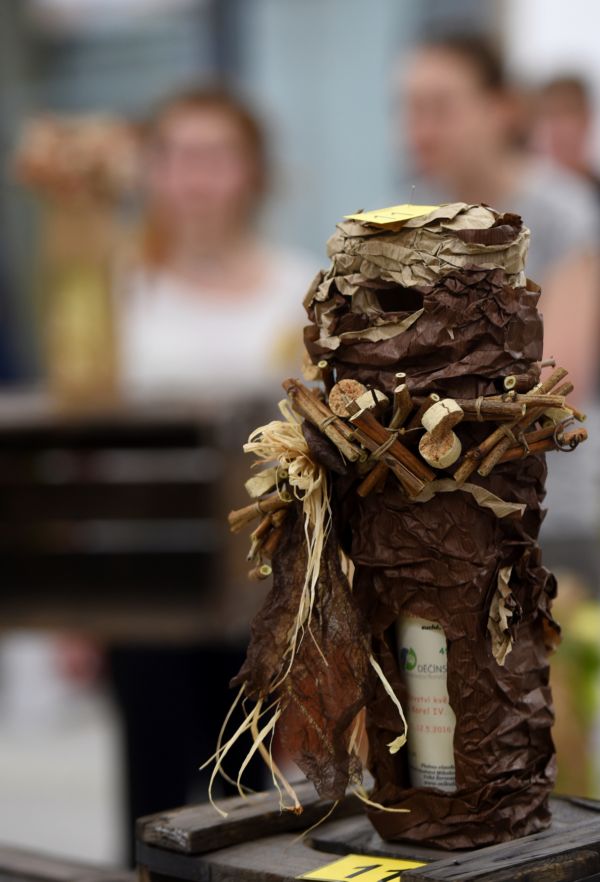 Snímek ze 45. ročníku Mistrovství floristů ČR Děčínská kotva.