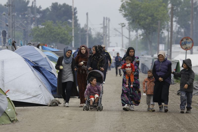 Řecký tábor pro migranty, ženy a děti. Řecký tábor pro migranty, ženy a děti.